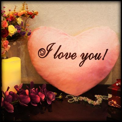 Подушка которая светится I LOVE YOU Подушка которая светится I LOVE YOU