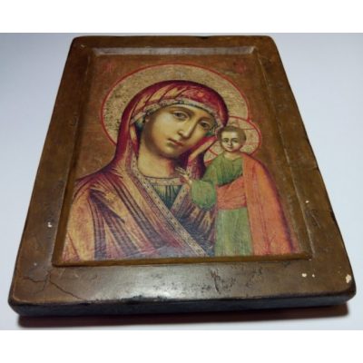 Икона Казанской Божьей матери на ковчежной доске